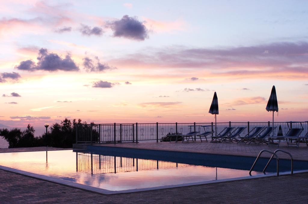 Agriturismo Ninea Ricadi Exterior photo